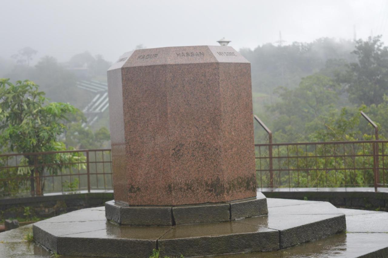 Sri Ranga Homestay Māvingundi 外观 照片